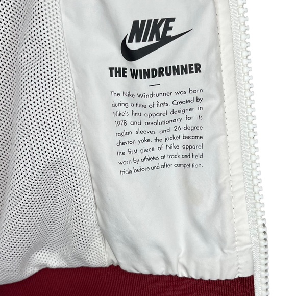 Nike Sportswear Windrunner Jacket - Picture 10 of 15